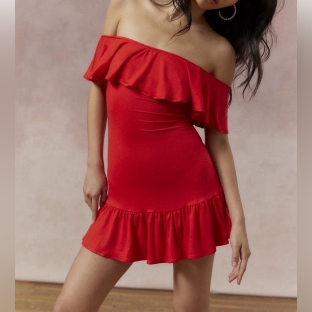 Urban Outfitters Strapless Scarlet Dress